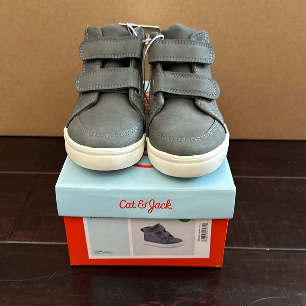 Cat & Jack Haider Sneakers - Gray - Size 10